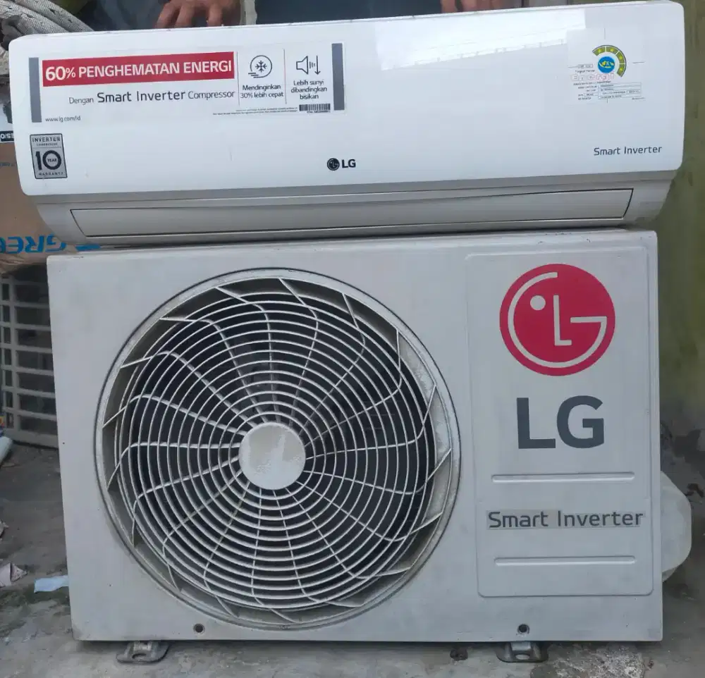 AC LG smart inverter 1/2 pk