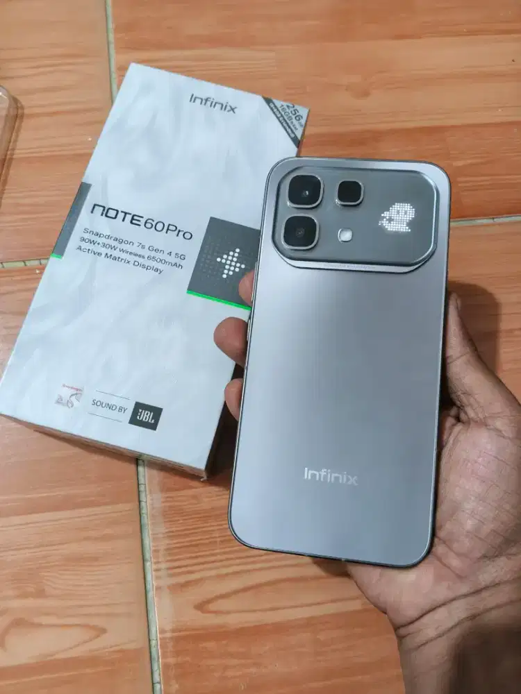 Infinix Note 60 pro 5g Ram 8/256gb lengkap mulus like new sebulan