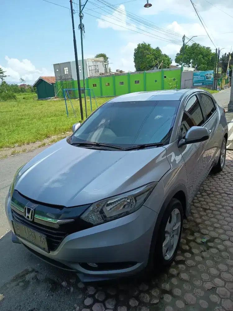 Honda hrv tipe e 2016