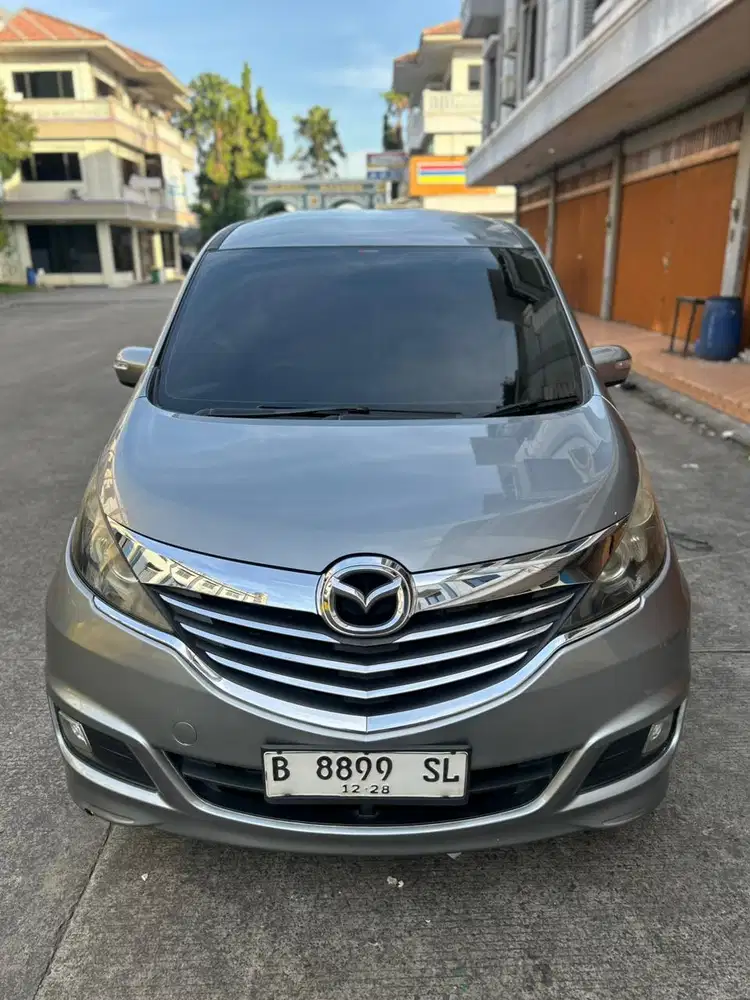 Mazda Biante Skyactiv 2013 Abu2 Metalik Pajak Panjang Low KM Mulus