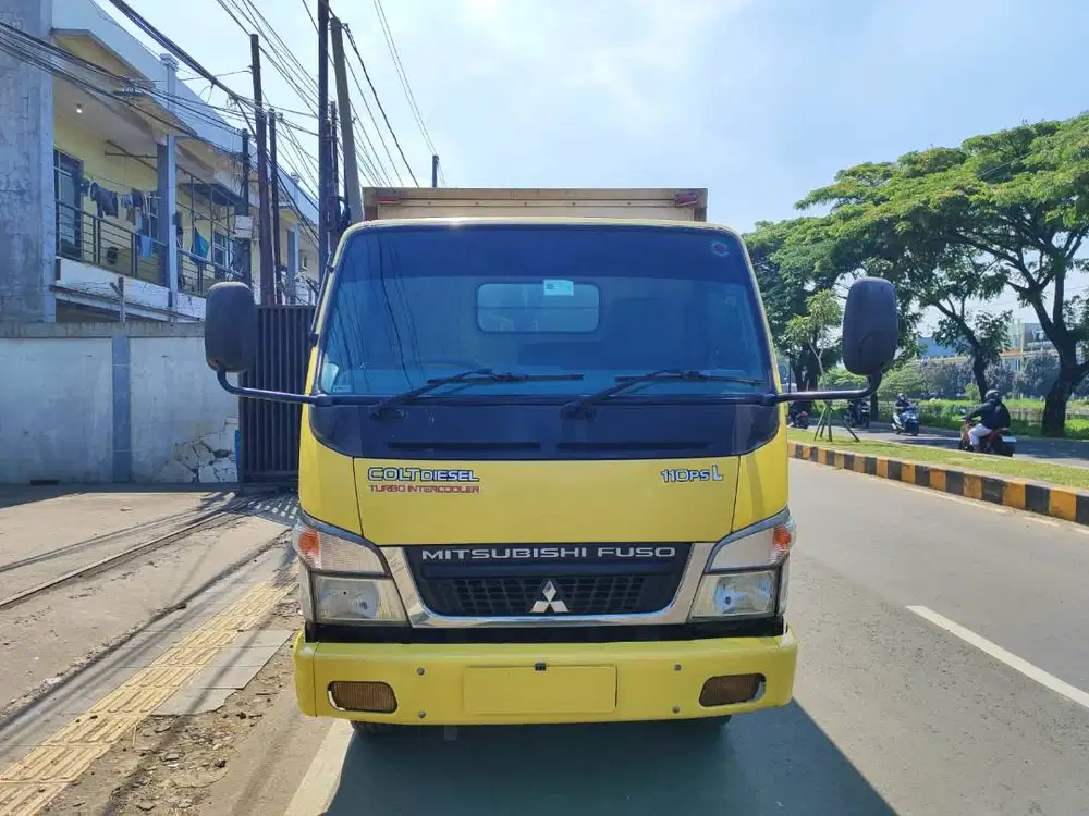 Mitsubishi Canter Colt Diesel FE71 L 110PS Box Long Chasis 2017