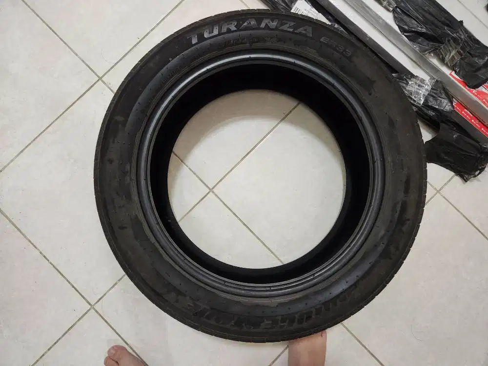 Ban Bridgestone Turanza + Shockbreaker Depan HRV 2017 (Bekas)