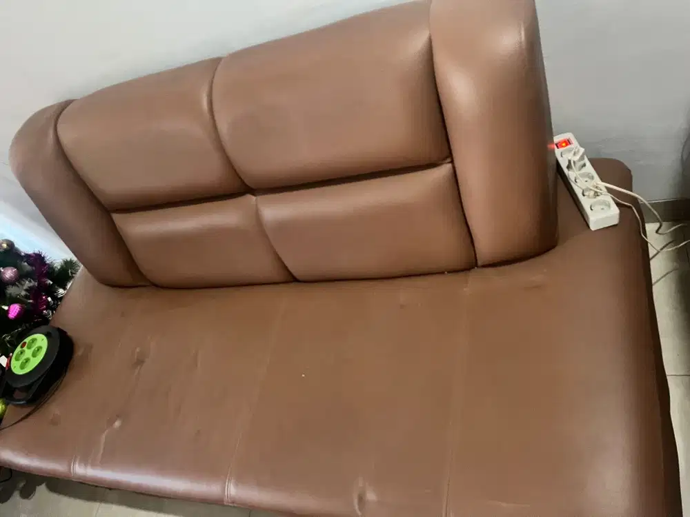 Preloved Maggio Sofa 3+1+1