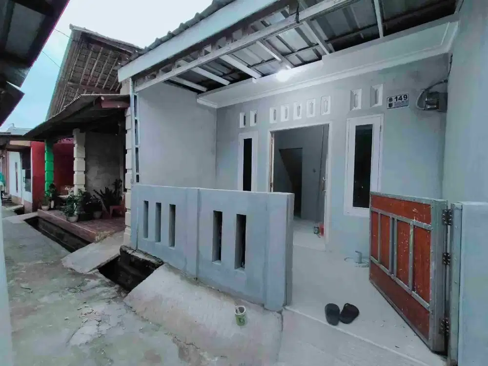 Siap huni free pagar dan canopi nya