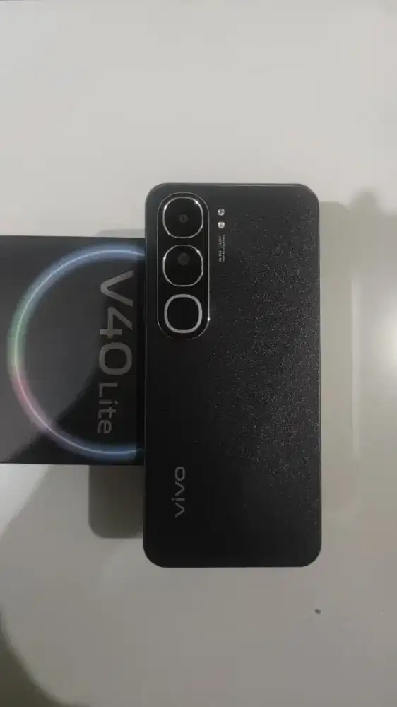 vivo v40 lite 5G