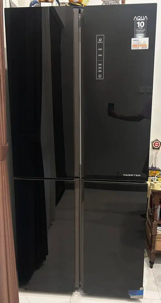 Kulkas AQUA 4 pintu side by side