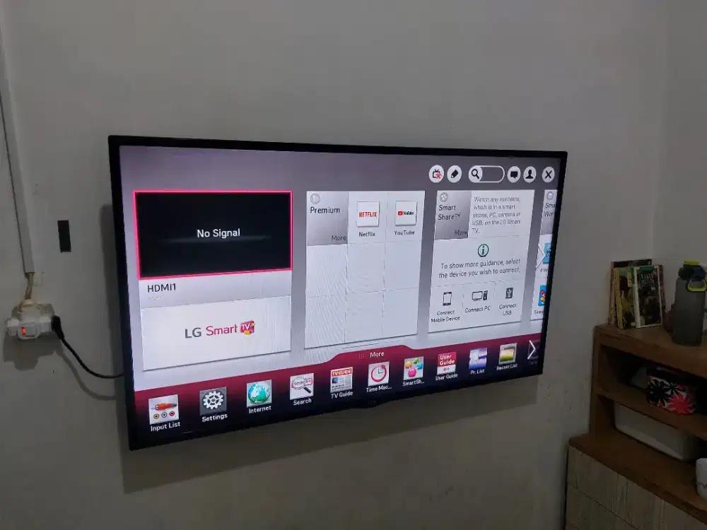 TV LG 55LN5710 (55 inch, Full HD, tahun 2013)