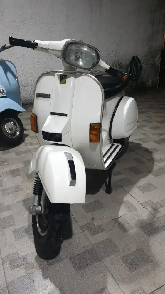Vespa P150X 1981