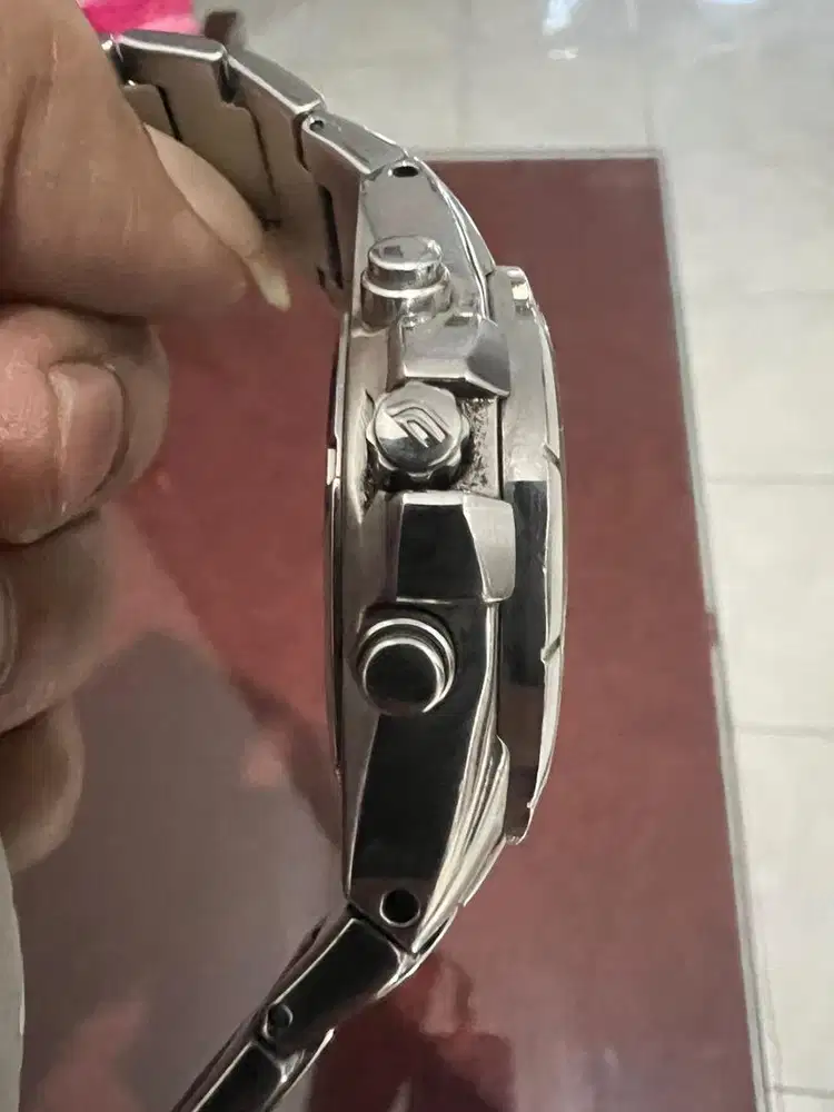 Jam tangan edifice casio