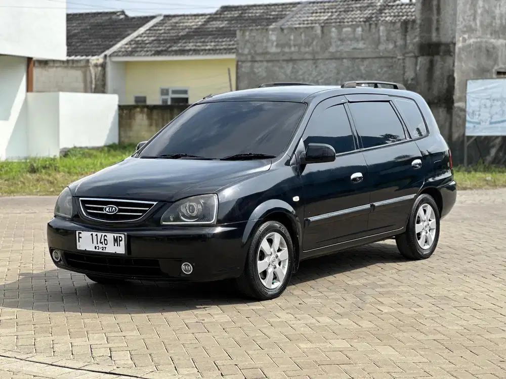 Kia Carens II 2003 Bensin