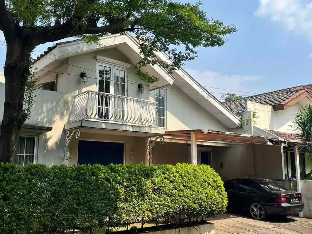 DIJUAL – Rumah Elegan Semi-Furnished di Area Bintaro Sektor 9