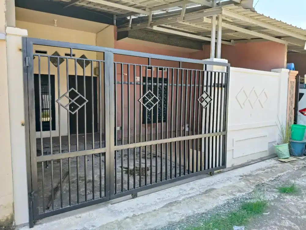 DI KONTRAKAN RUMAH DI GRAHA MUTIARA PERMAI JL.YUSUF BAUTY KAB.GOWA