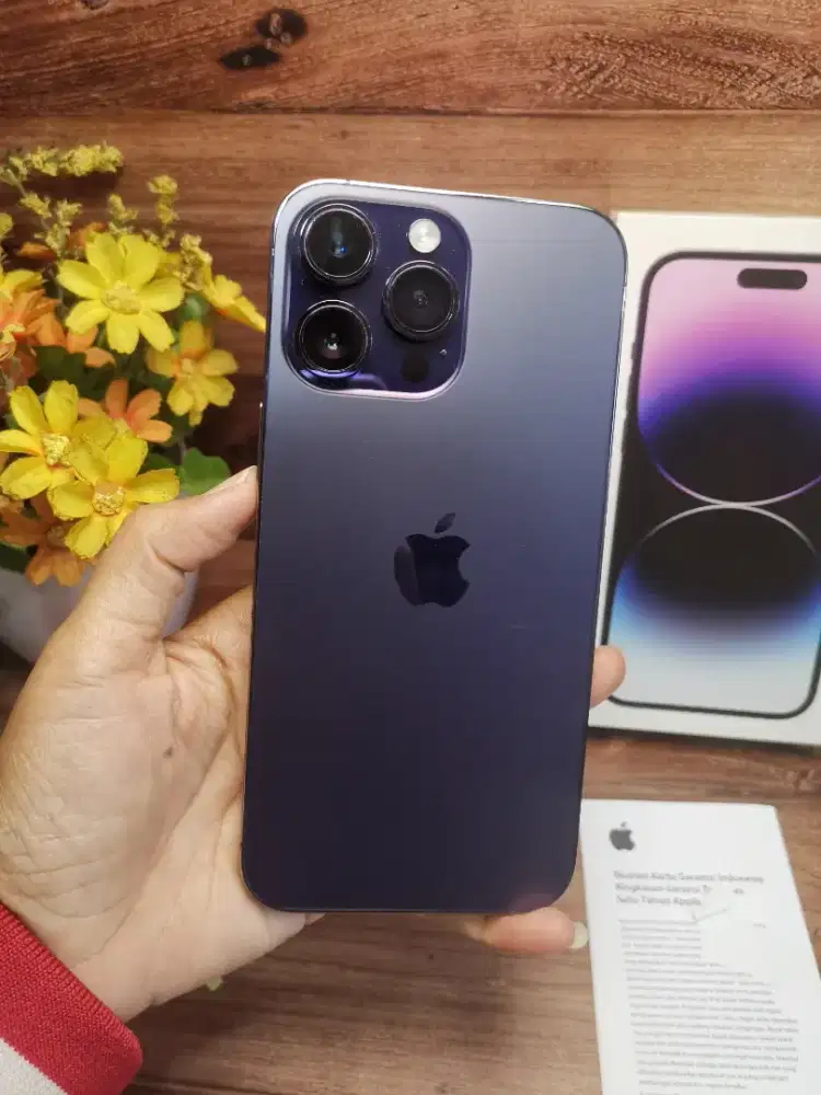 Iphone 14 pro max 512 gb purple mulus fullset garansi resmi iBox