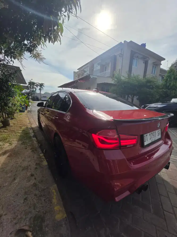 BMW F30 320i Lci Facelift