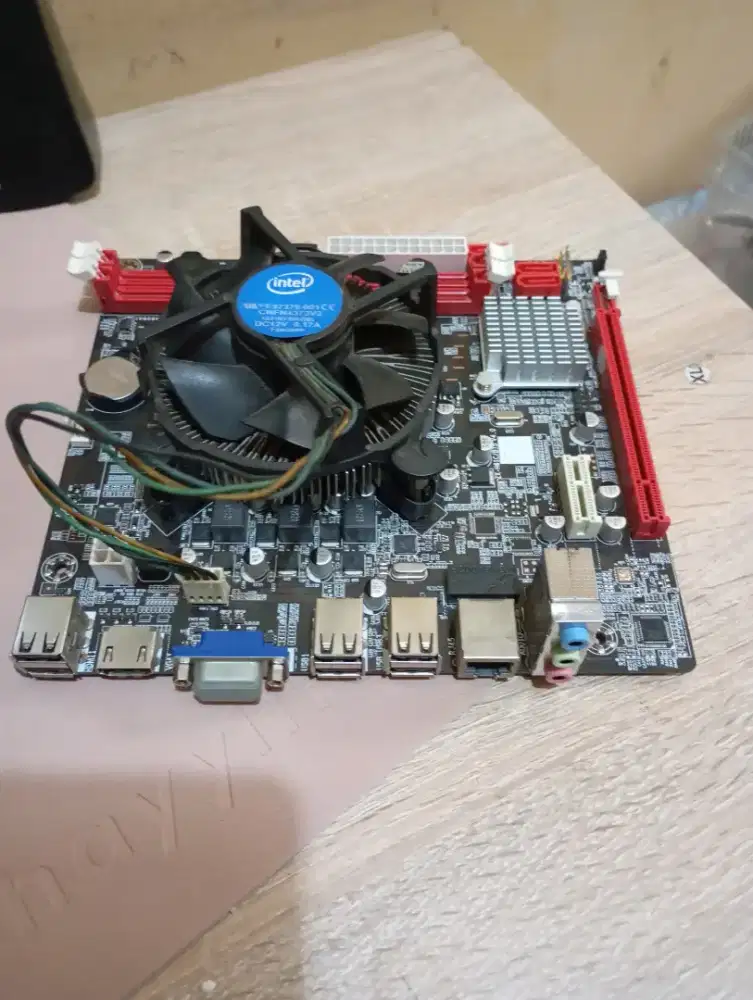 Motherboard H61+prosesor i5 3470