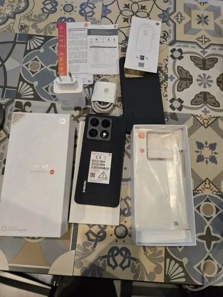 Xiaomi 14T 5G. 12+4/256 fullset.