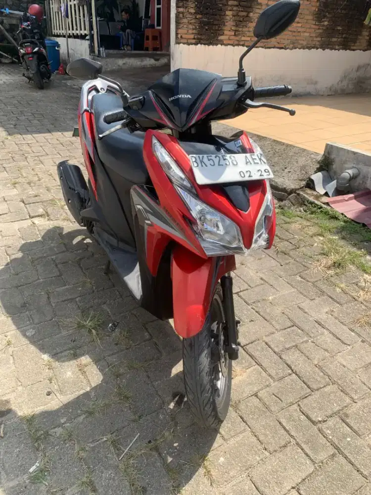 Jual Vario KZR 2014 surat lengkap pajak hdup