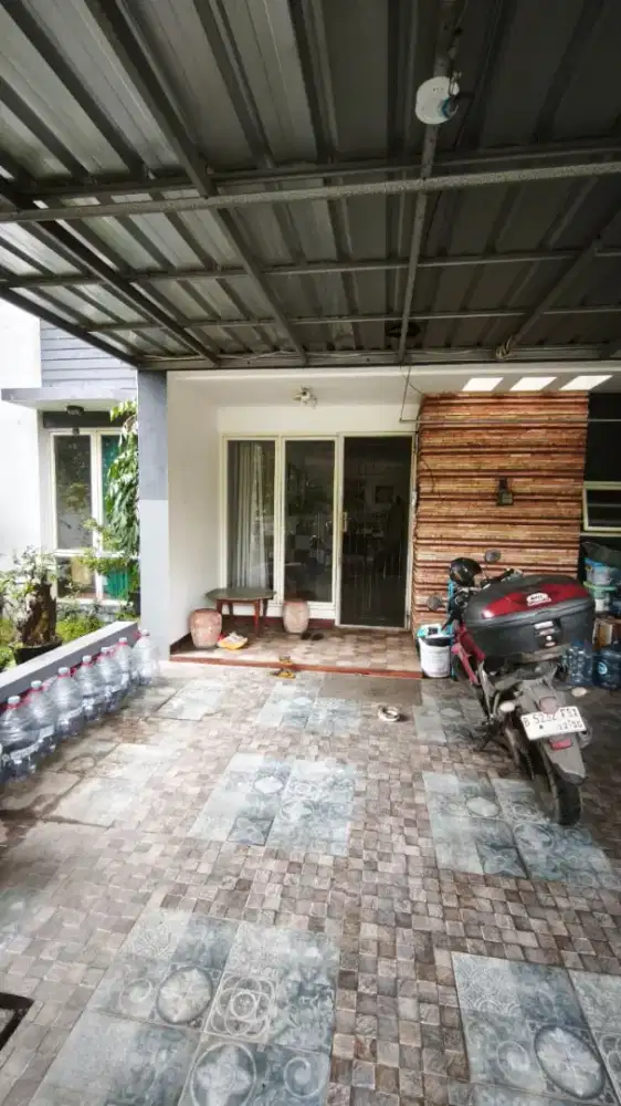 Jual Rumah Bagus dan Sudah Renovasi di Cluster Ifolia, Harapan Indah