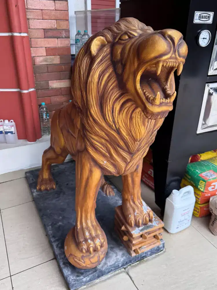 Patung singa lion