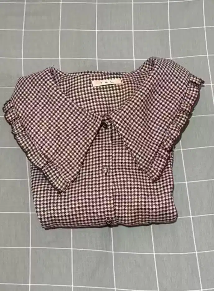 Preloved Kemeja Kerah Sailor Lengan Panjang