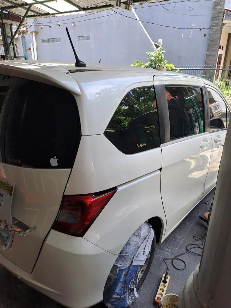Honda Freed 2012 Bensin