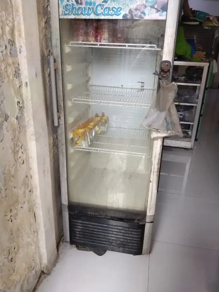 Jual showcase polytron