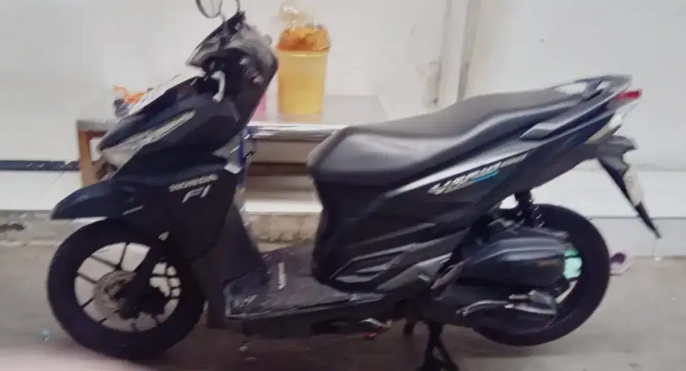 JUAL CEPAT VARIO 150, th 2015