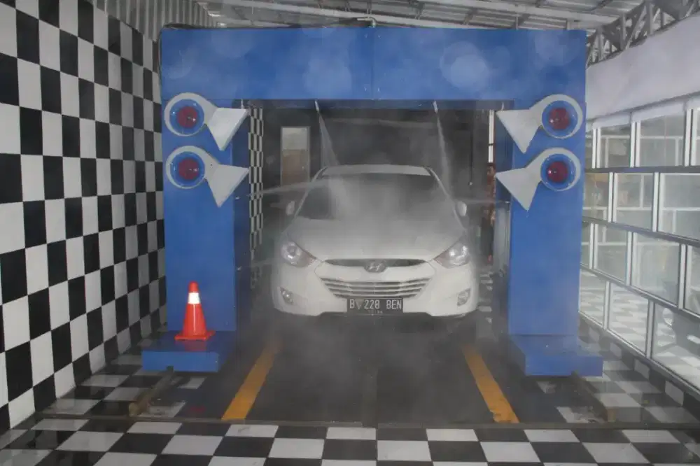 Operator Cuci Mobil Dan Motor
