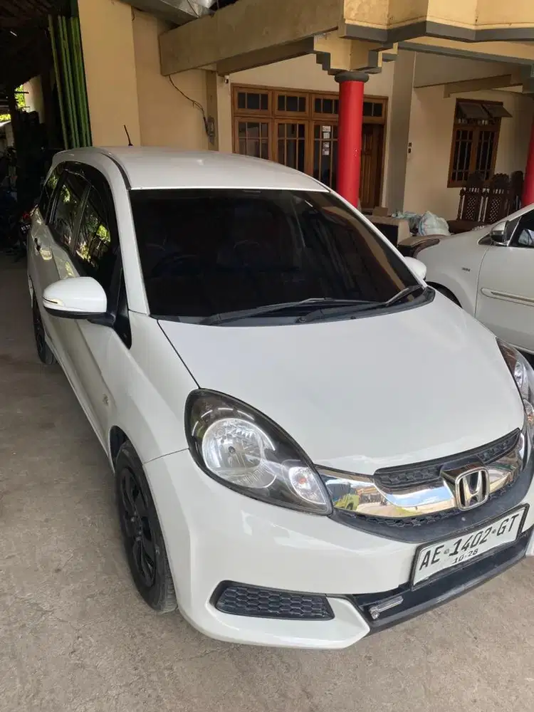 Mobilio Mobil Keluarga