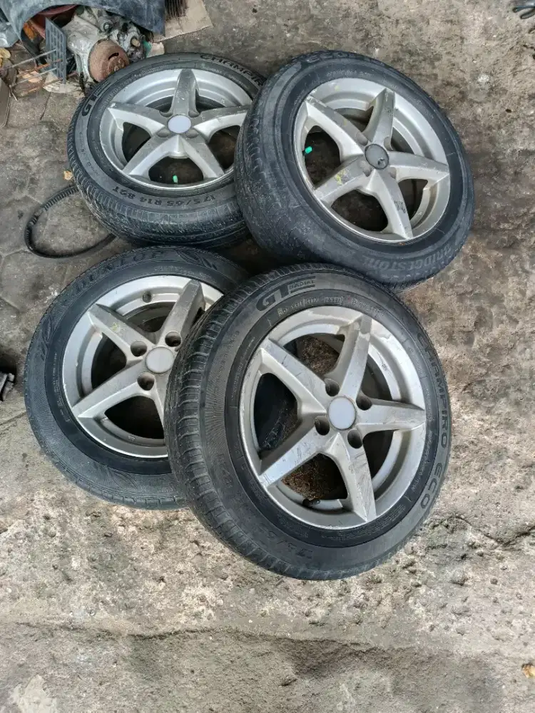 Velg 14 pcd 100
