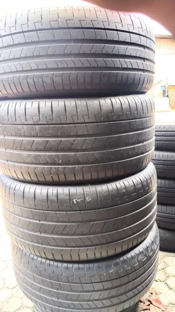 255/45 & 285/40 r20 Pirelli pzero mo