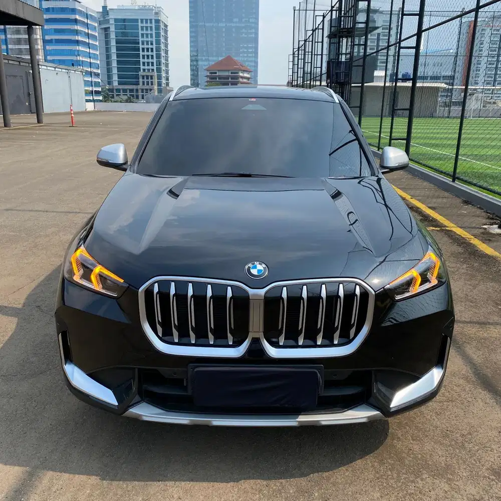 [ km5rb ] BMW X1 1.5 sDrive18i Xline 2024 Hitam