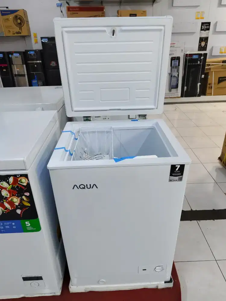 CREDIT FREZER BOX AQUA 100L MULAI 4rb aja