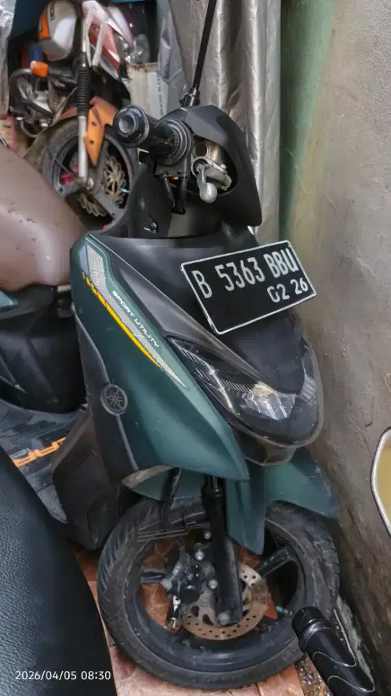 Gear (2021) Mate Green