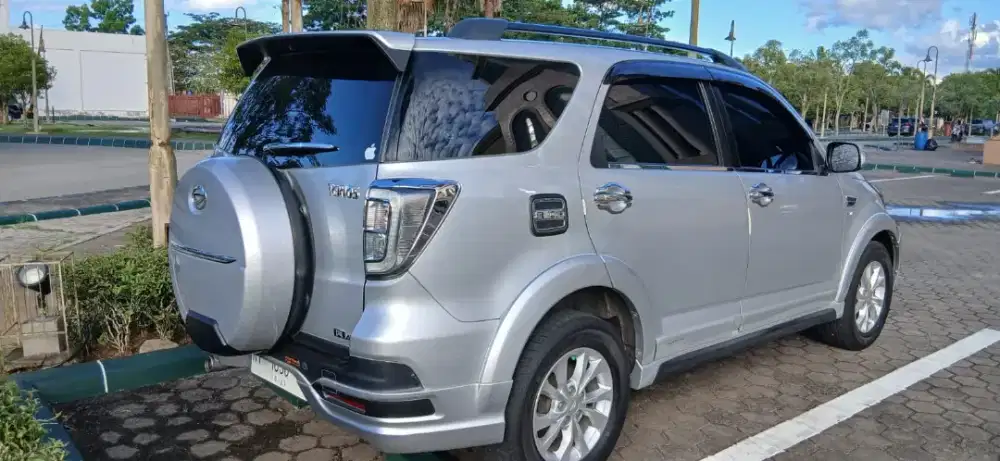 Daihatsu Terios R adventure 1.5 AT