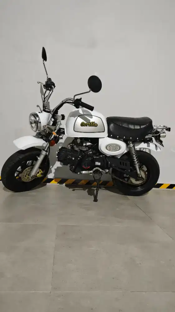 Gazgas Monkey Gorilla Seperti Baru