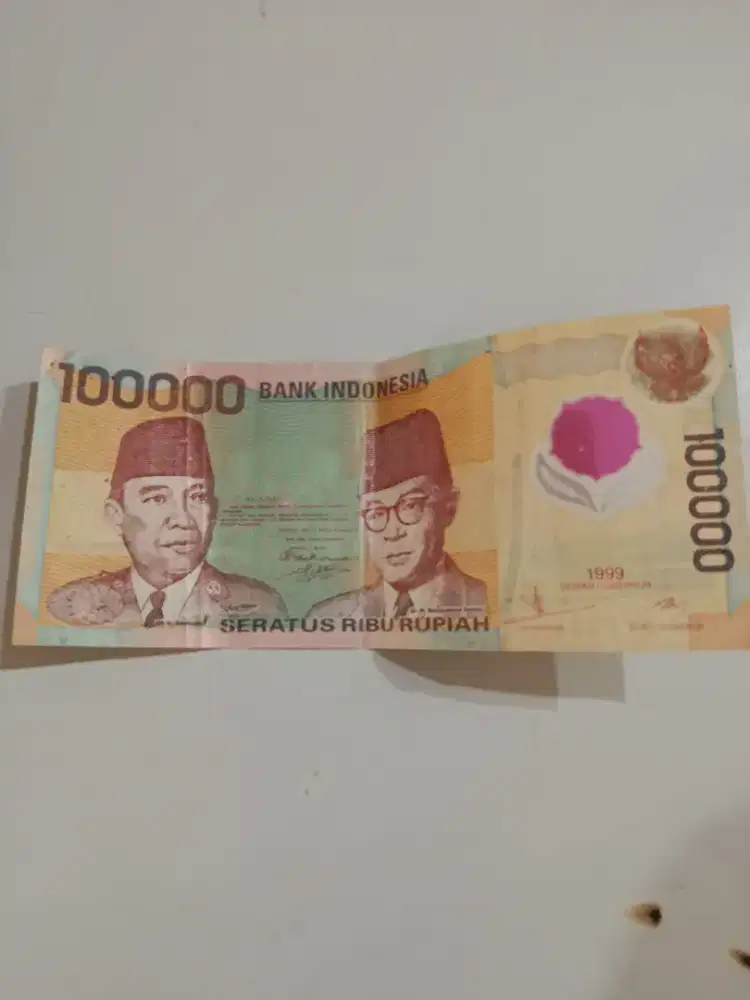 Uang 100 Tahun 1999