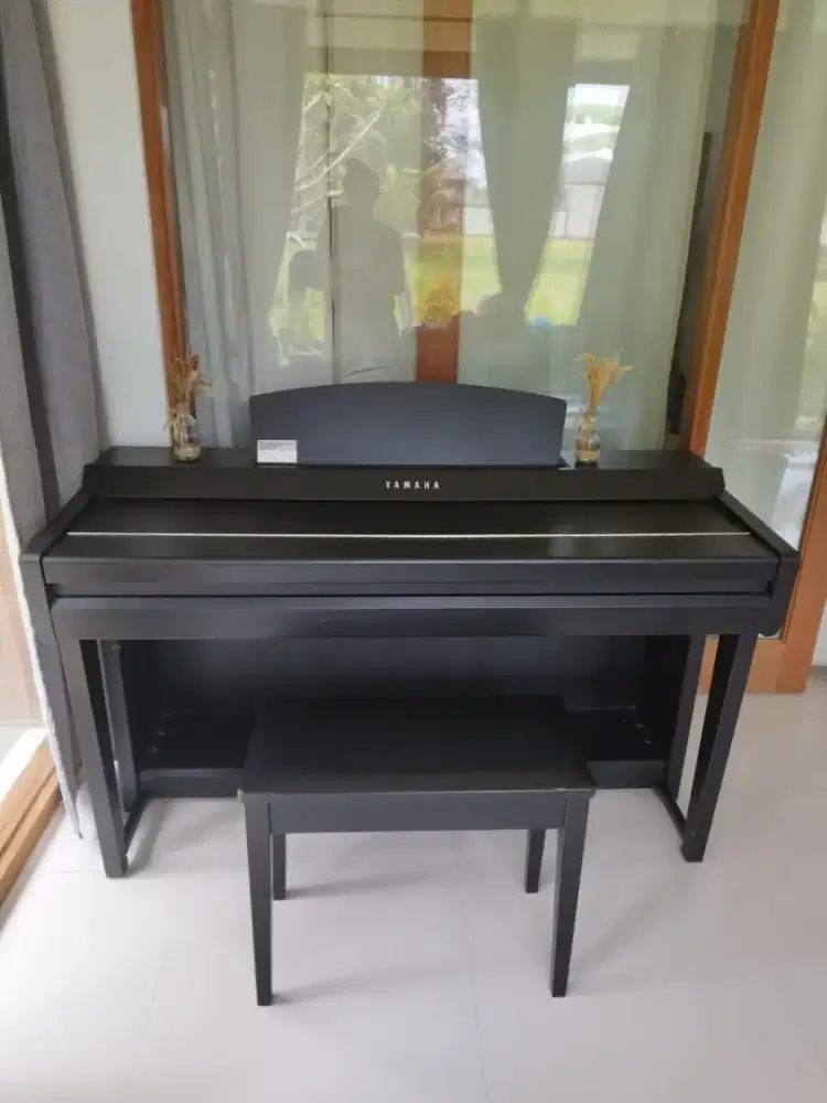 Yamaha Clavinova CVP-605 - pick up in Pejeng Kangin
