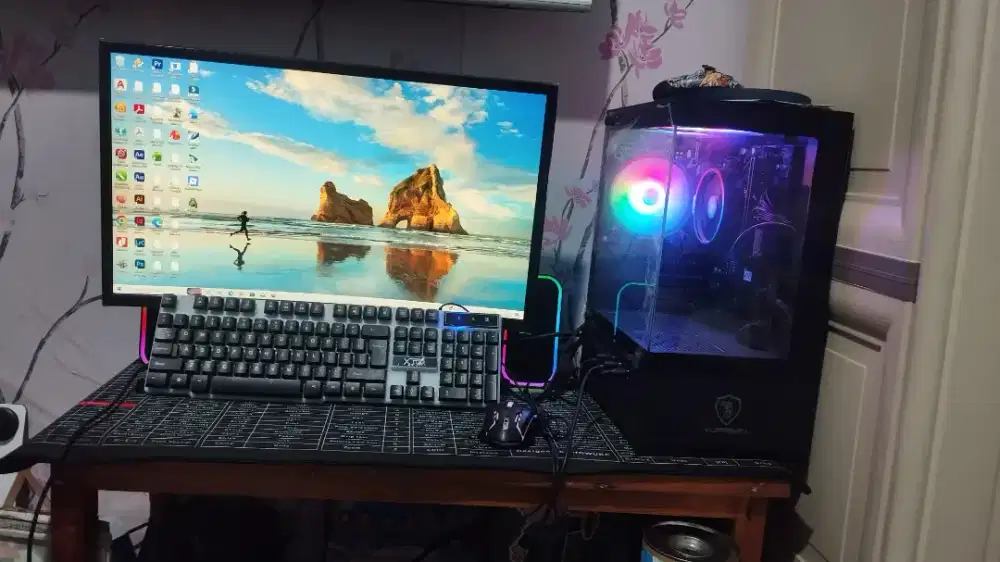 PC Gaming Fullset AMD Ryzen 5 5600GT SSD 128GB lengkap LED 24 inc