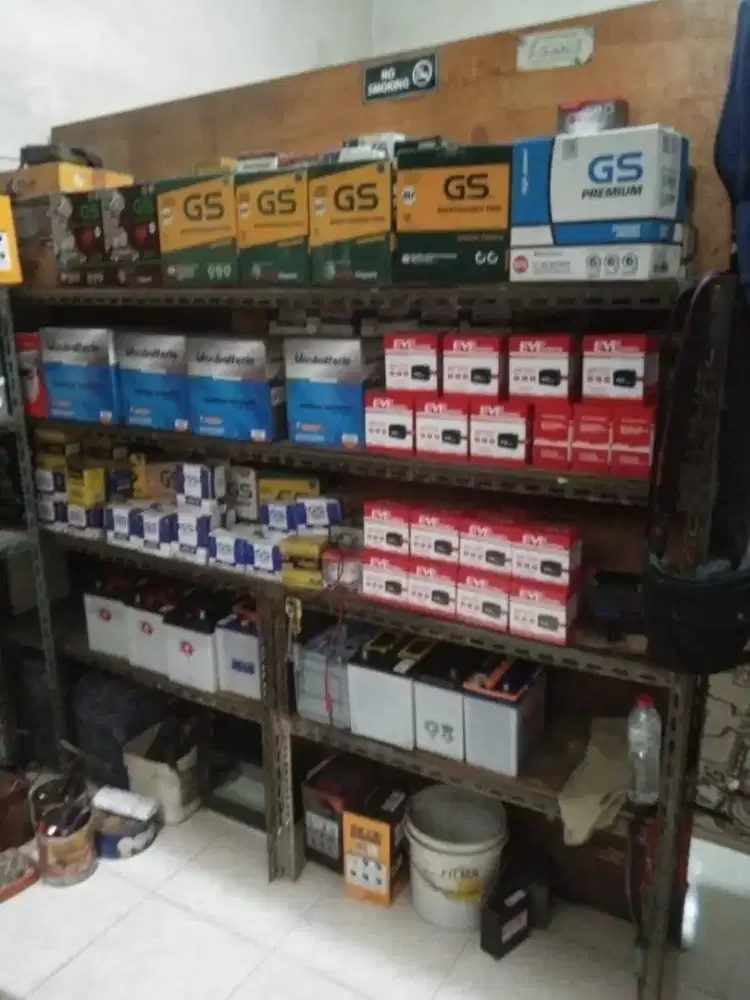 Aki mobil baru dan second