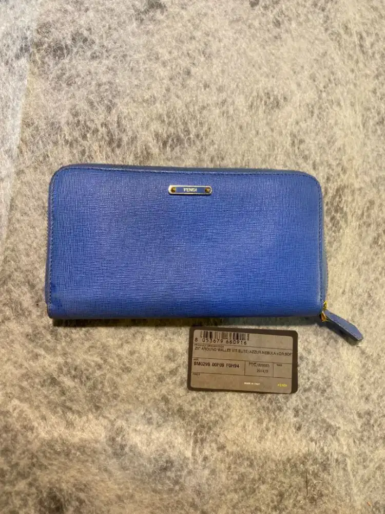 Fendi long wallet ori