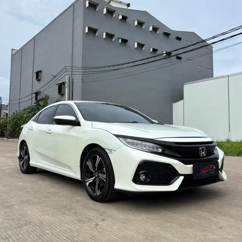 Civic Turbo hatchback 2017 bekas murah