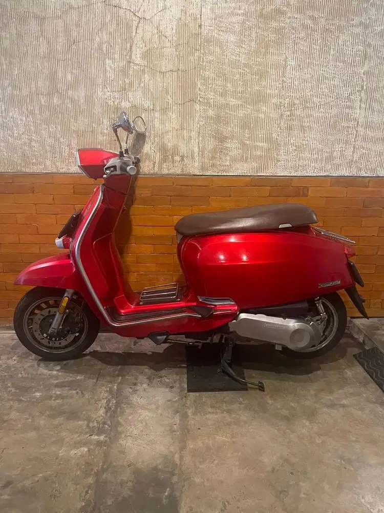 Lambretta V200 Special
