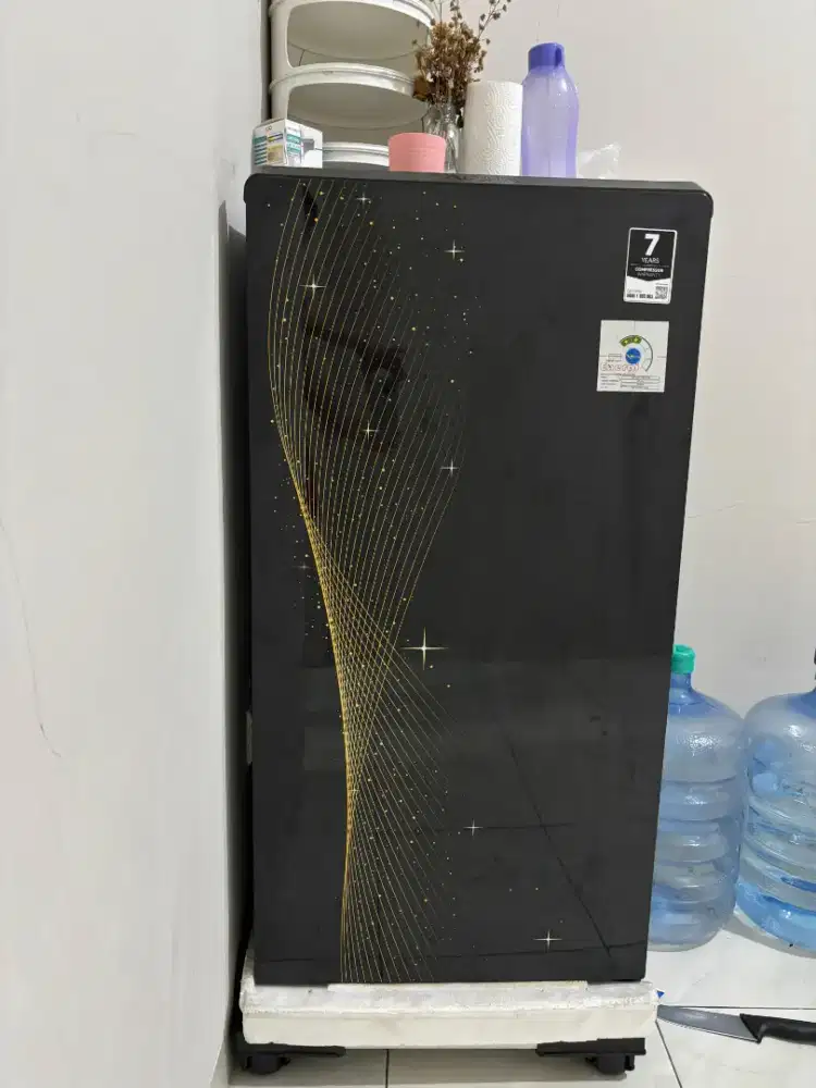 DIJUAL KULKAS AQUA 1 PINTU