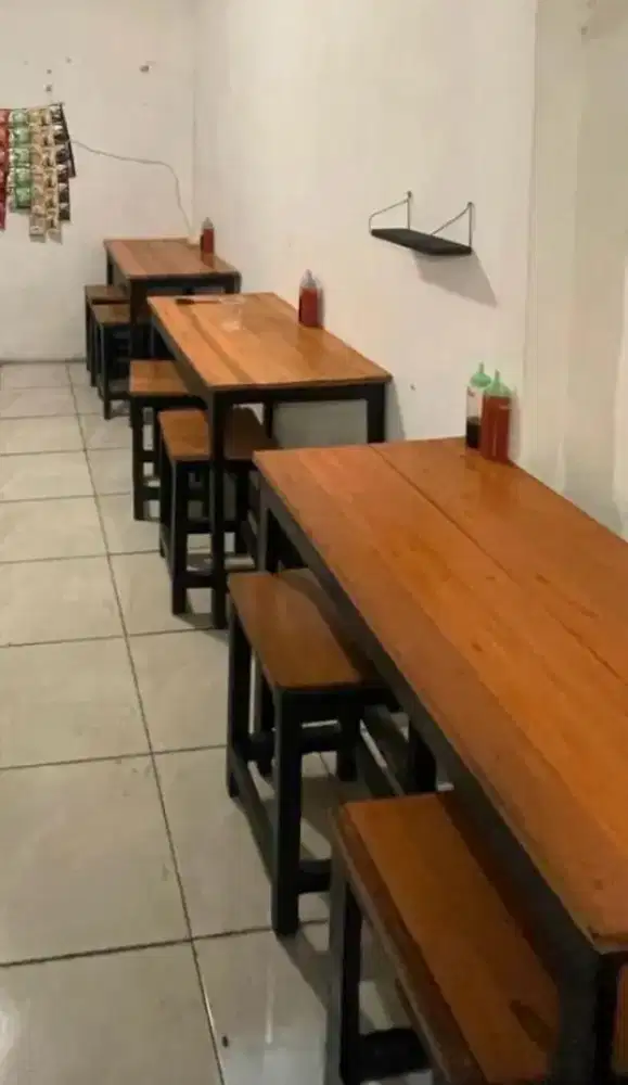 Dijual Murahh!!! Dapat 3 Set Meja Kayu+Kursi