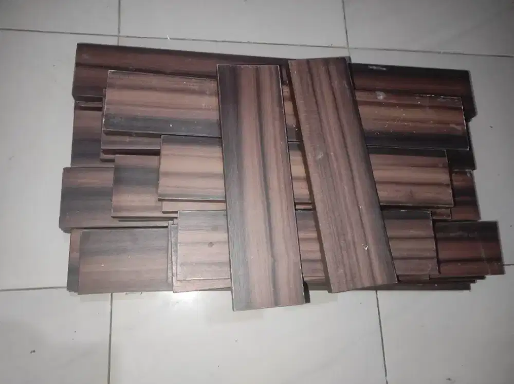 Kayu List Dinding Warna Coklat Wood wall Panel kisi kisii
