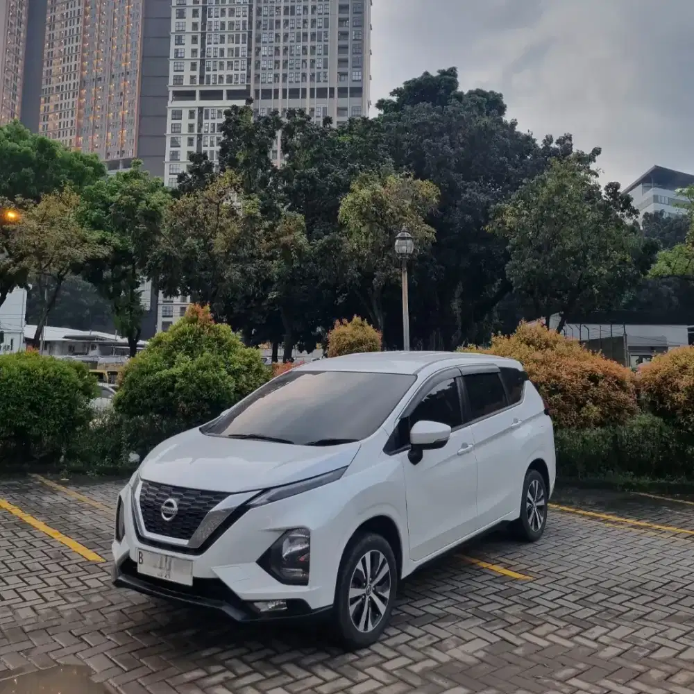 Livina VE AT 2020 KM 70RBCash!!!