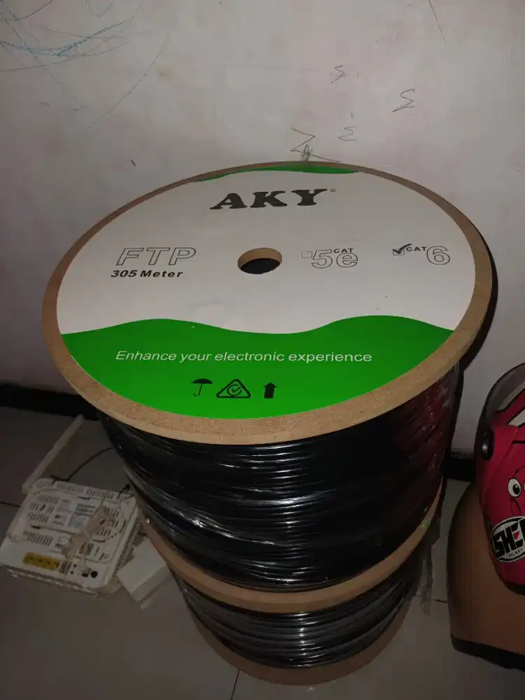 Kabel LAN AKY CAT5e / CAT6 305 Meter Full Roll Murah