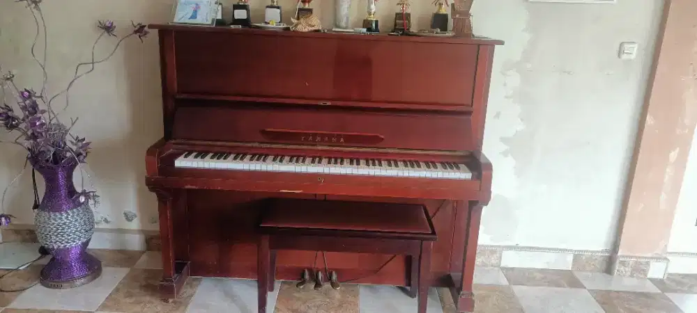 piano yamaha upright tahun lama