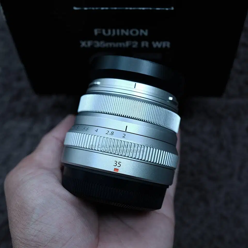 Fujinon XF 35mm F2 R WR Like New Ex FFID Fujifilm Xt4 Xt3 Xh1 Xs10